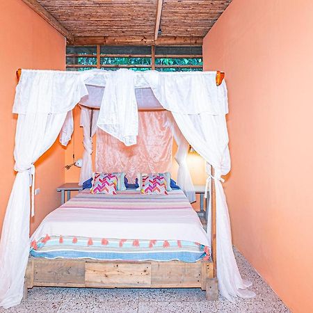 Casa La Colmena Βίλα Cahuita Εξωτερικό φωτογραφία